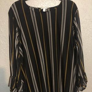 EST. 1946 Size 26/28 Black Striped Blouse